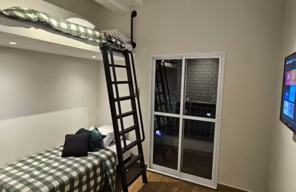 Loft 1-2 • Imigrantes